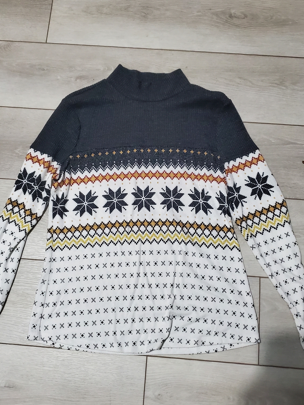 Black & White Fair Isle Mock Neck Pullover Shirt Med Nordic Snowflake